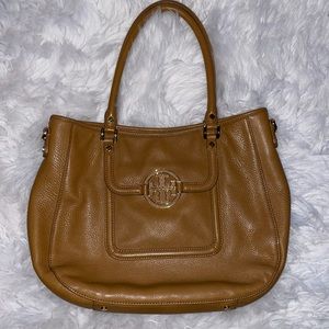 Tory Burch Classic Amanda Hobo Bag
